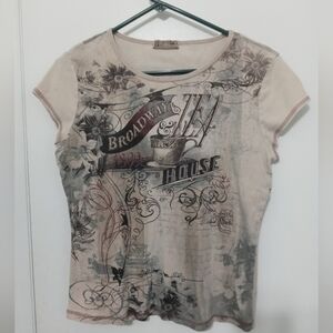 Blue Canyon Short Sleeve "Broadway Tea House" Studded graphic Print T Shirt